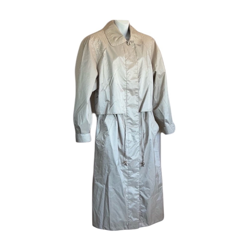 BRITISH MIST tan trench coat, belted, pockets, lined. 14